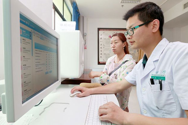 <h2>中医舌诊仪仪---中仪舌诊的现代化　</h2>